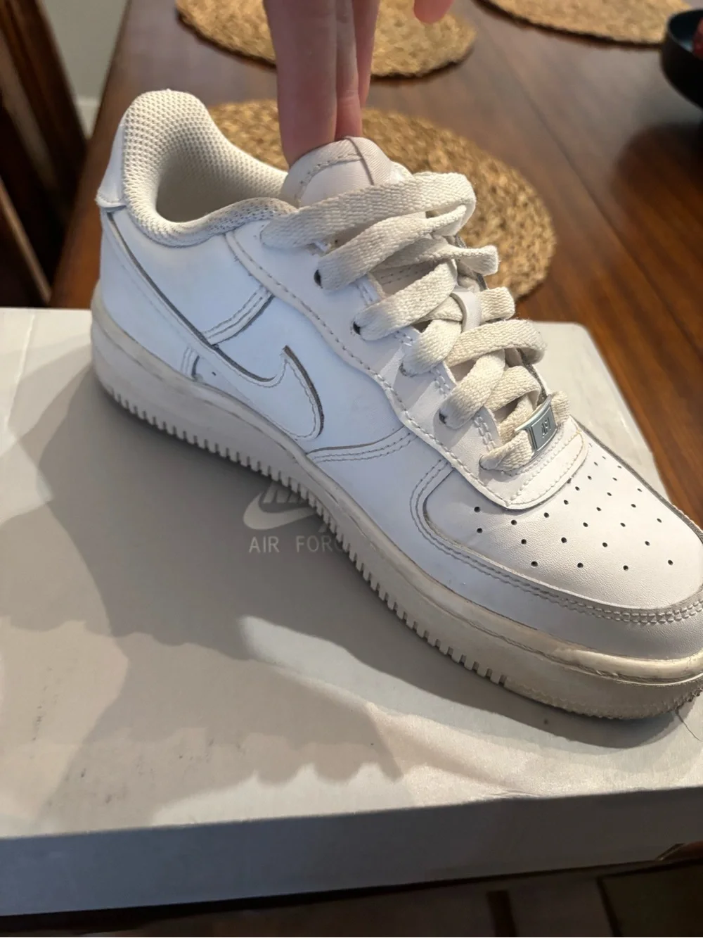 Nike Kids White Low-Top Leather Sneaker